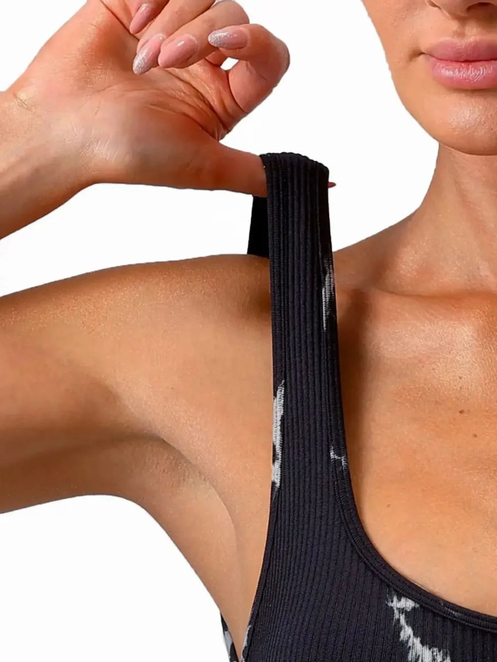 dd8fc5c3-7b31-41dc-8193-bfd4d2be0fe7-Max